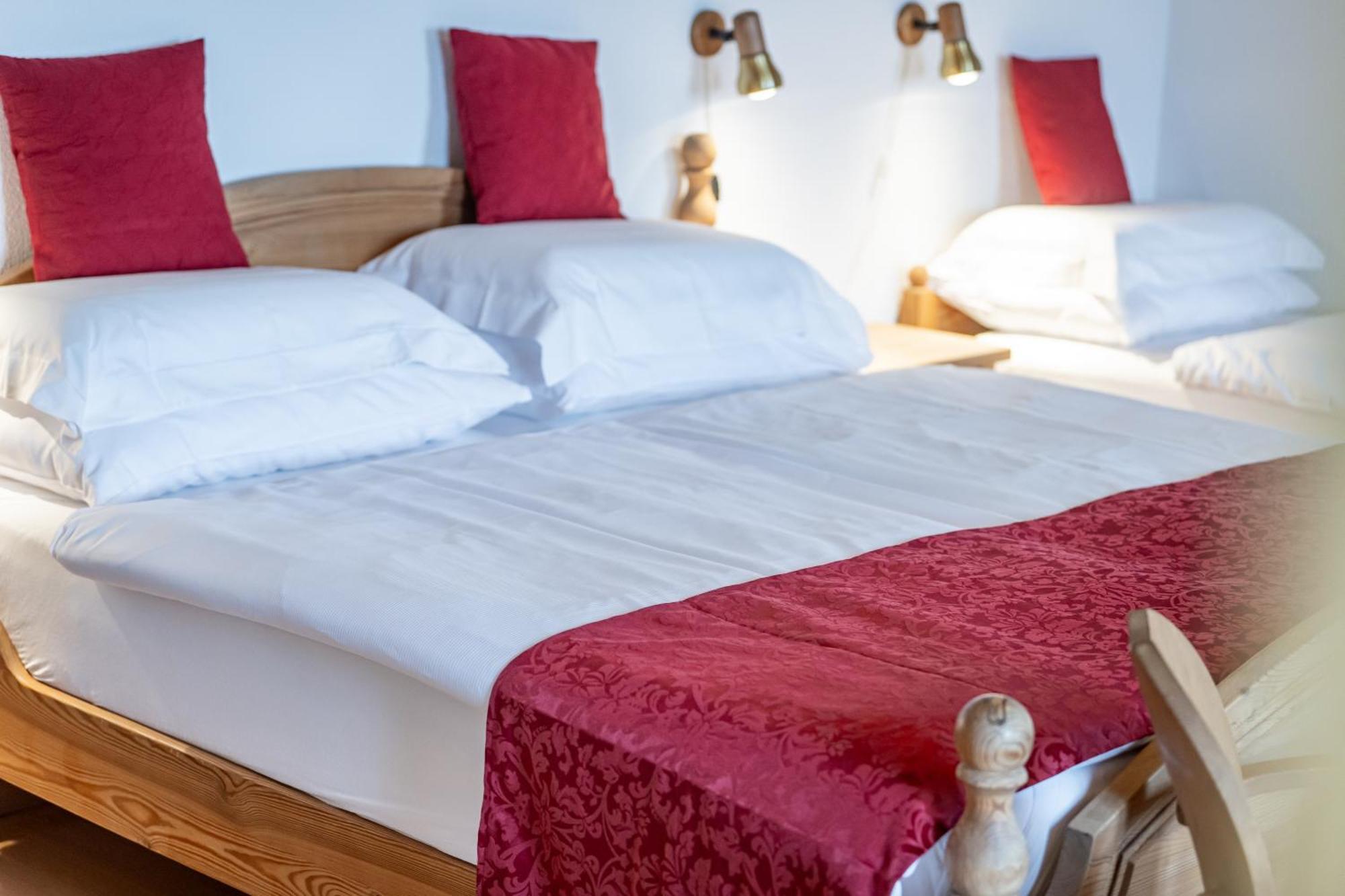 Hotel Vorab - Kulinarische Vielfalt Flims Esterno foto