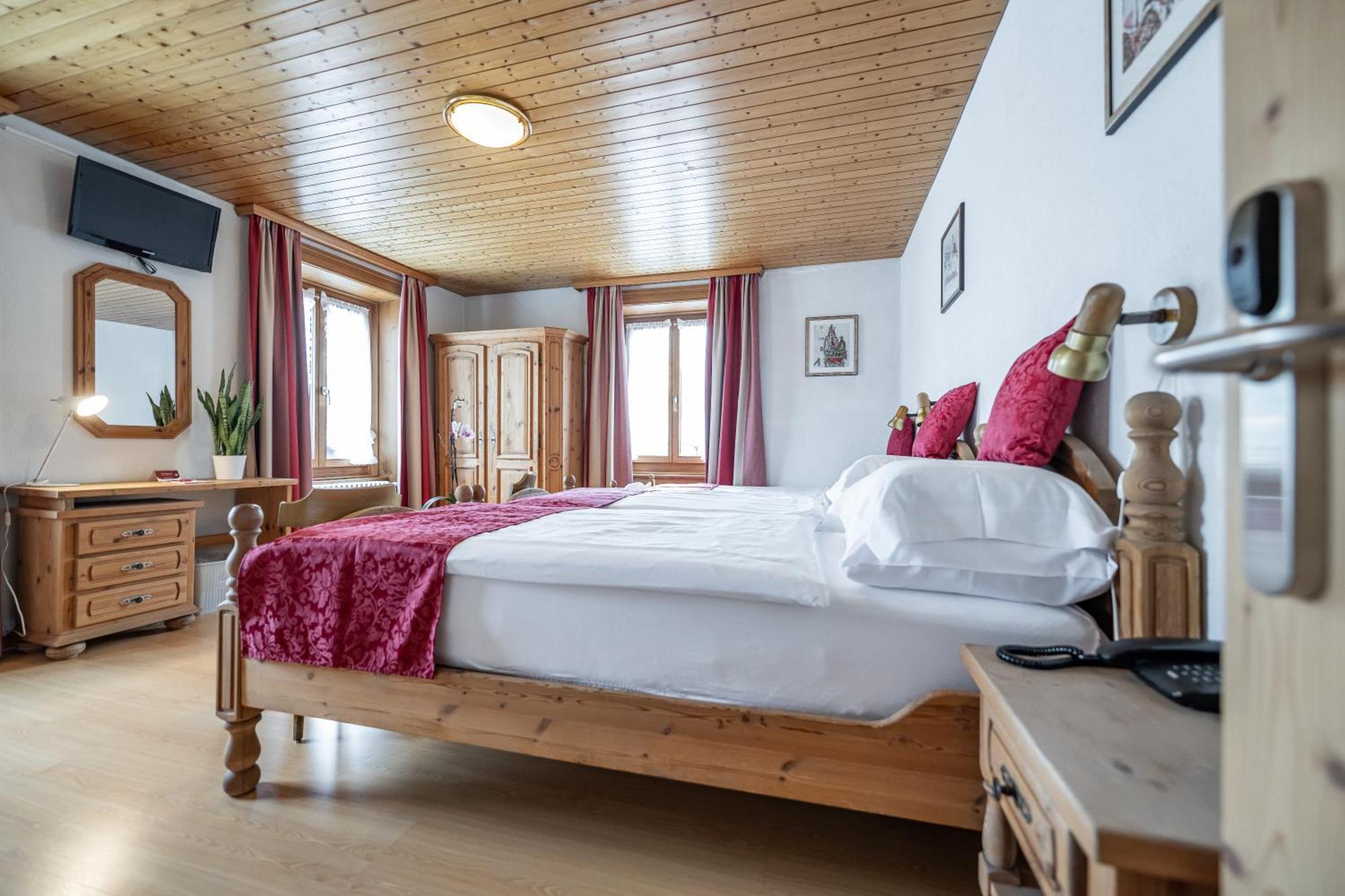 Hotel Vorab - Kulinarische Vielfalt Flims Esterno foto