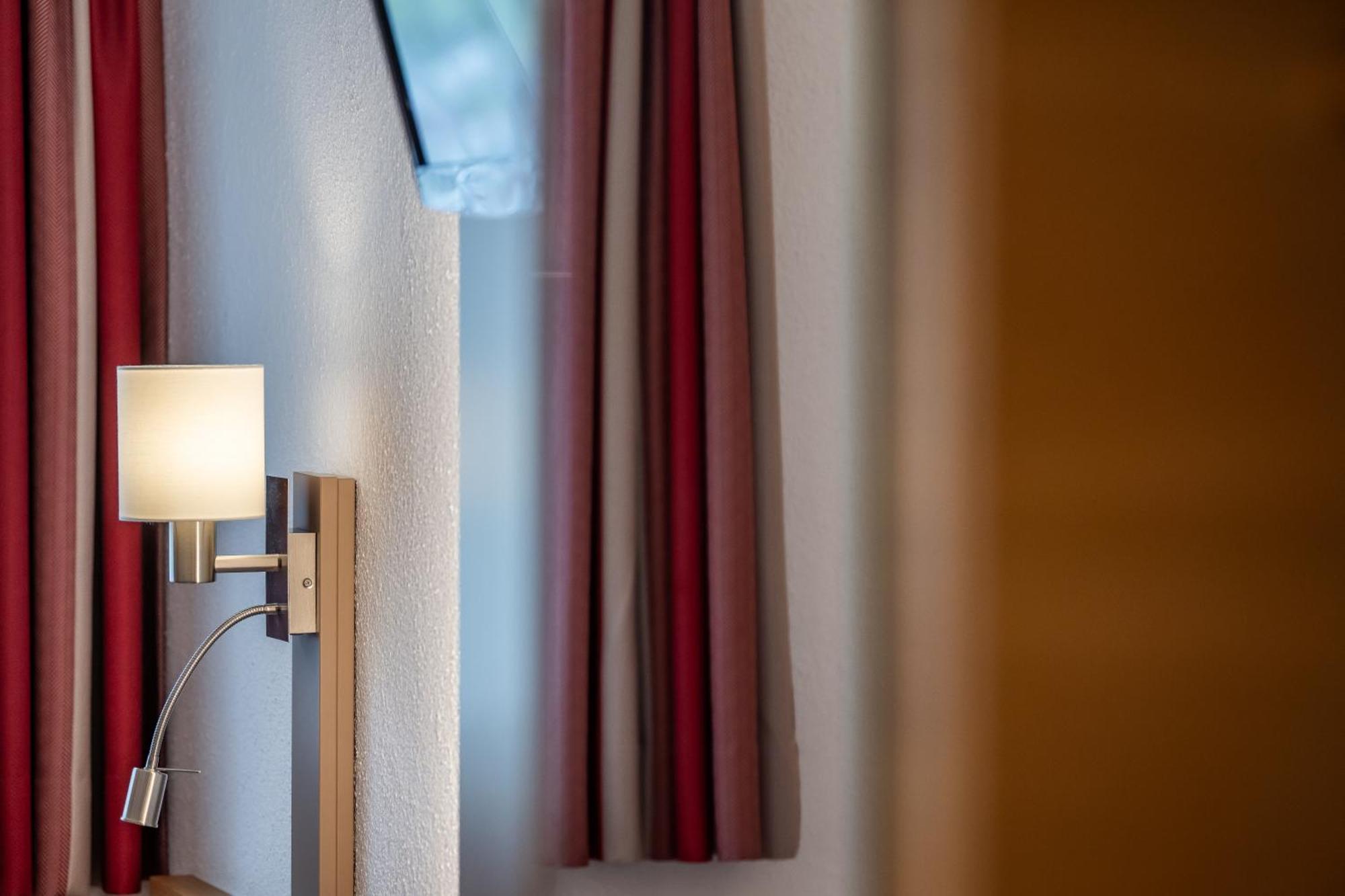 Hotel Vorab - Kulinarische Vielfalt Flims Esterno foto
