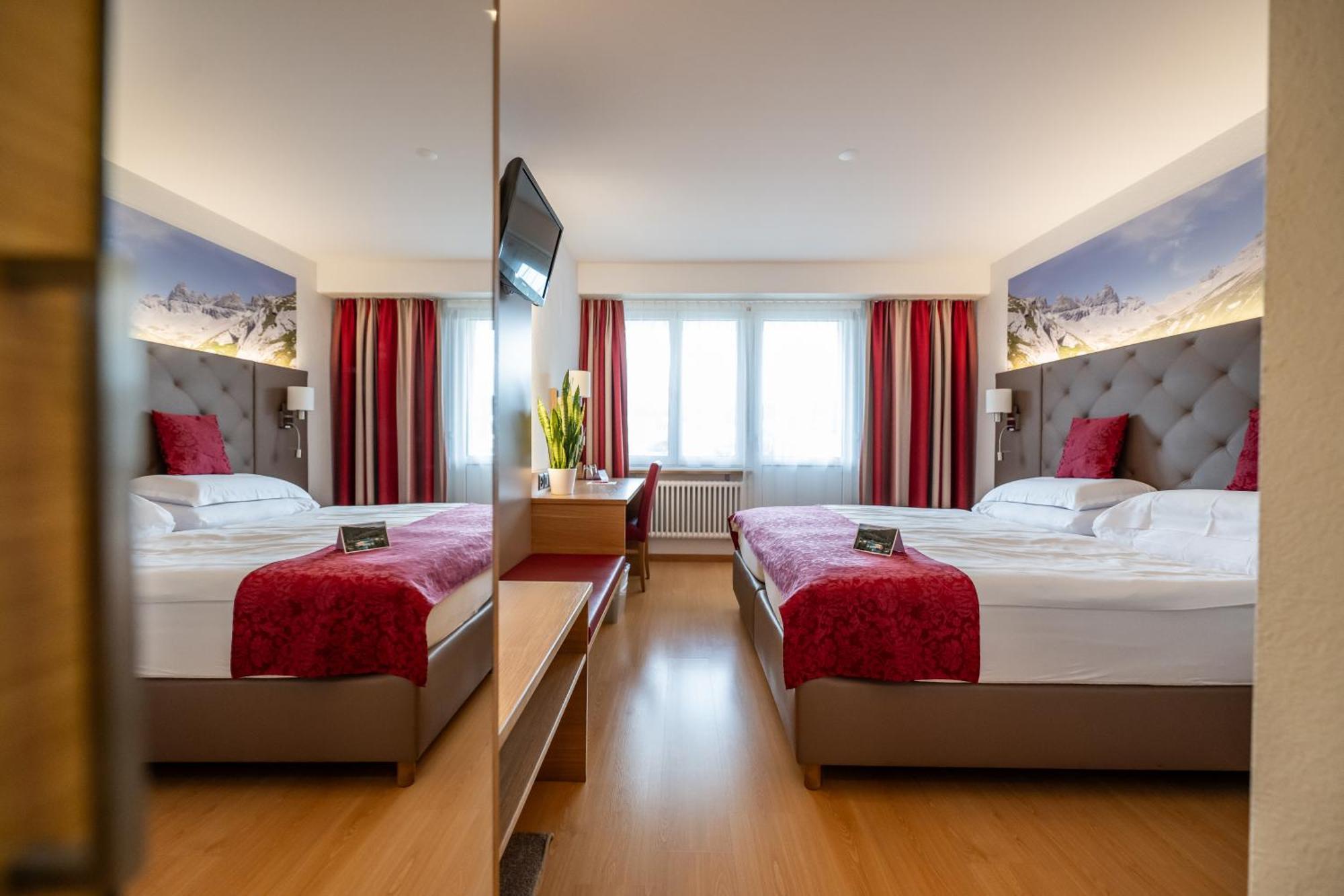 Hotel Vorab - Kulinarische Vielfalt Flims Esterno foto